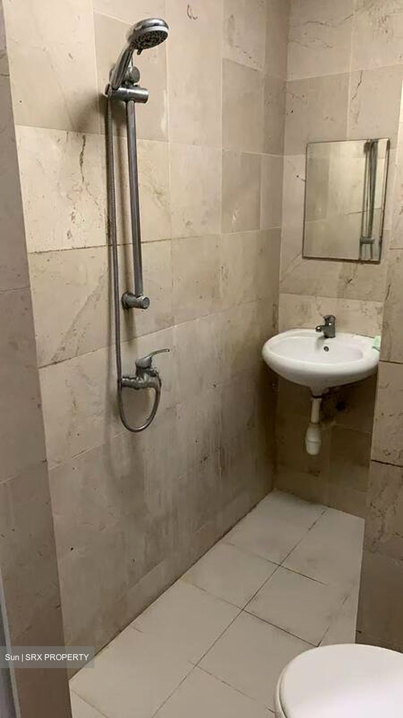 Lakepoint Condominium (D22), Condominium #508949011